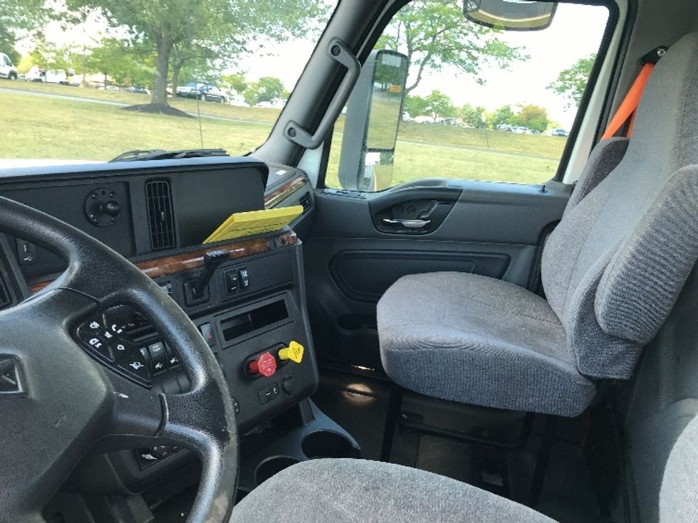 Day Cab Tractor-Heavy Duty Tractors-International-2020-LT625-Allentown-PA-312,380\n\t\tmiles-$ 43,750 - Image 10