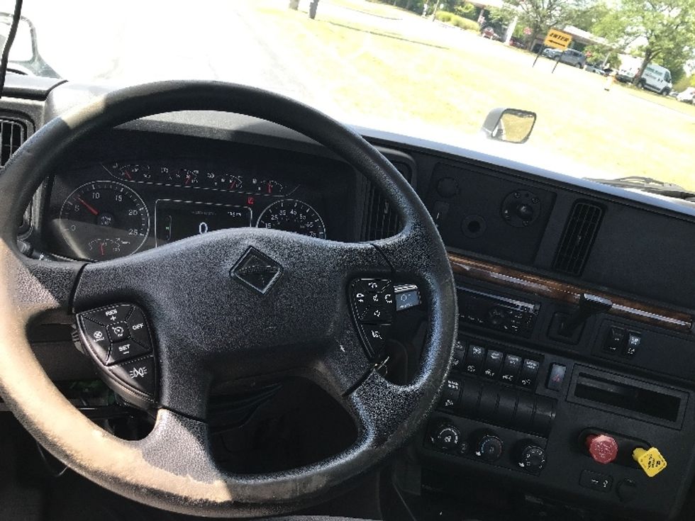 Day Cab Tractor-Heavy Duty Tractors-International-2020-LT625-Allentown-PA-312,380\n\t\tmiles-$ 43,750 - Image 11
