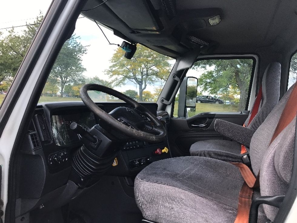 Day Cab Tractor-Heavy Duty Tractors-International-2020-LT625-Allentown-PA-313,772\n\t\tmiles-$ 31,750 - Image 10