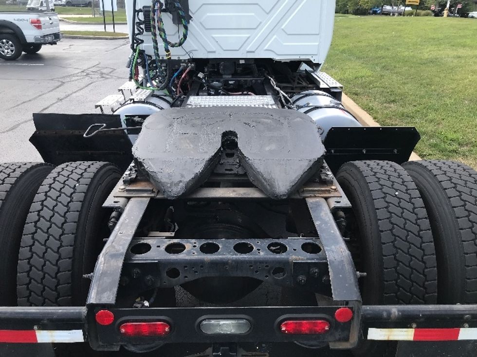 Day Cab Tractor-Heavy Duty Tractors-International-2020-LT625-Allentown-PA-313,772\n\t\tmiles-$ 31,750 - Image 6