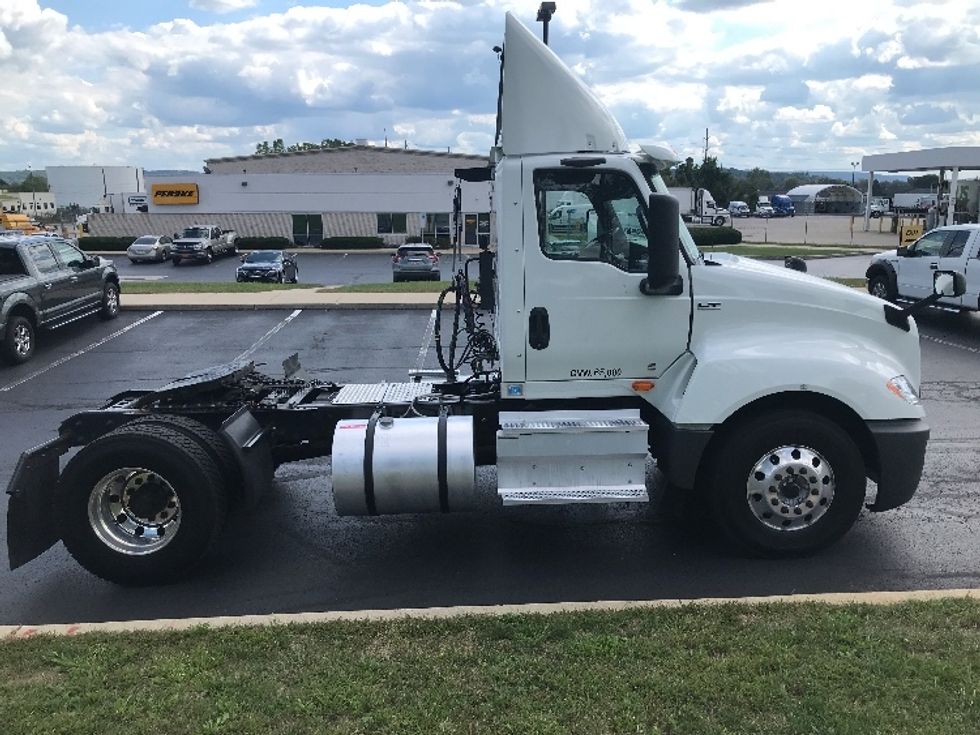 Day Cab Tractor-Heavy Duty Tractors-International-2020-LT625-Allentown-PA-313,772\n\t\tmiles-$ 31,750 - Image 8