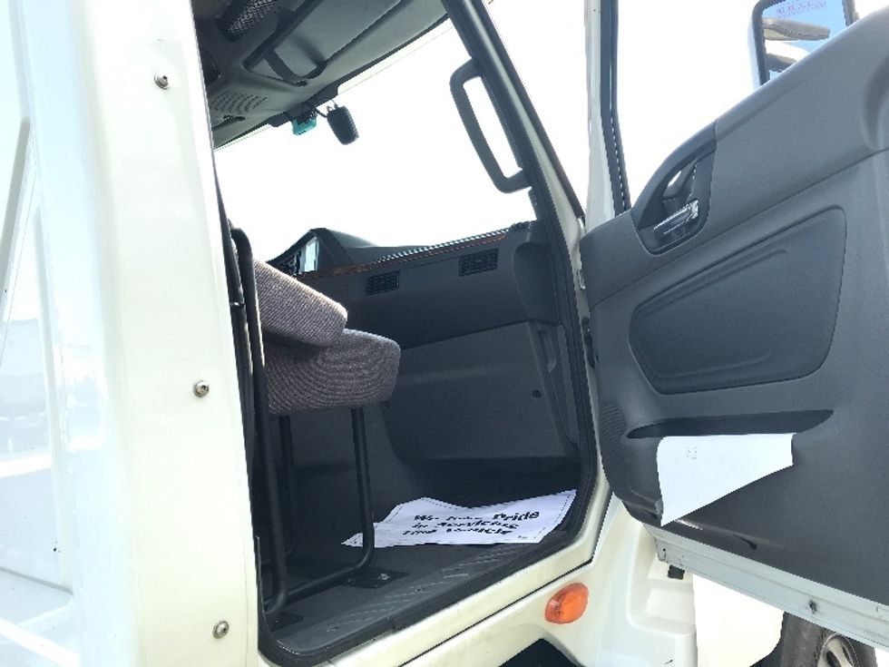 Day Cab Tractor-Heavy Duty Tractors-International-2020-LT625-Allentown-PA-320,226\n\t\tmiles-$ 31,500 - Image 12