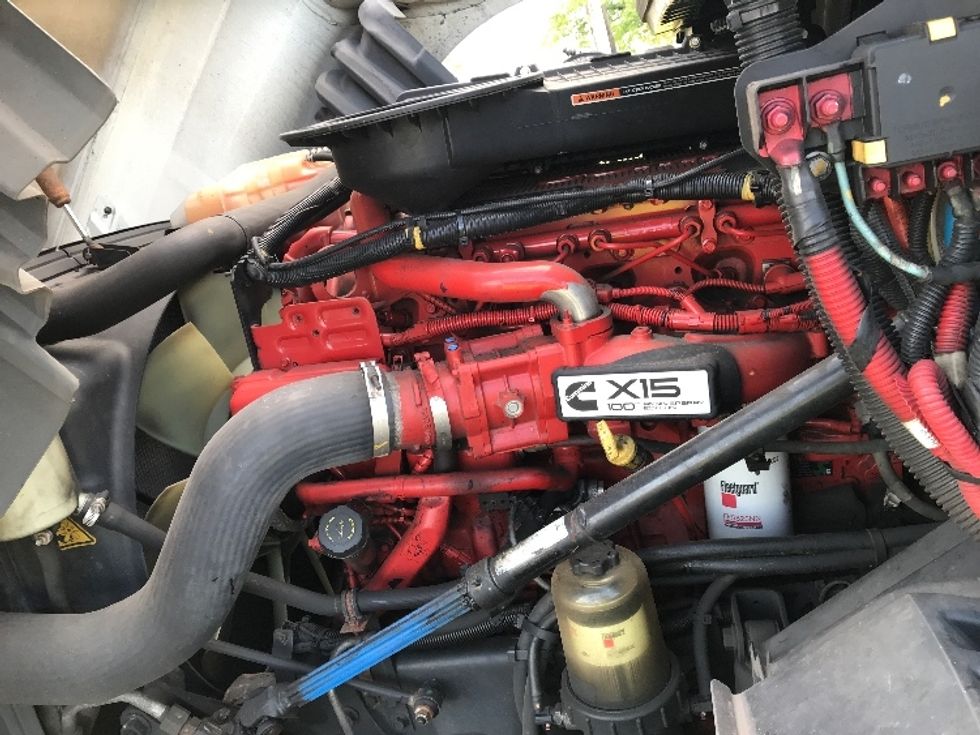 Day Cab Tractor-Heavy Duty Tractors-International-2020-LT625-Allentown-PA-320,226\n\t\tmiles-$ 31,500 - Image 16