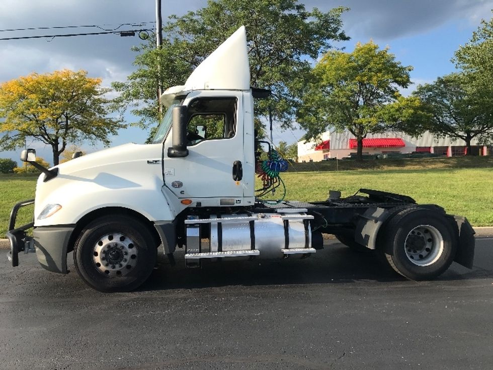 Day Cab Tractor-Heavy Duty Tractors-International-2020-LT625-Allentown-PA-320,226\n\t\tmiles-$ 31,500 - Image 4