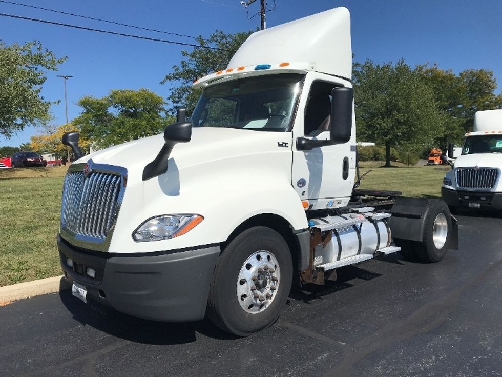 Day Cab Tractor-Heavy Duty Tractors-International-2020-LT625-Allentown-PA-334,991\n\t\tmiles-$ 30,750 - Image 3