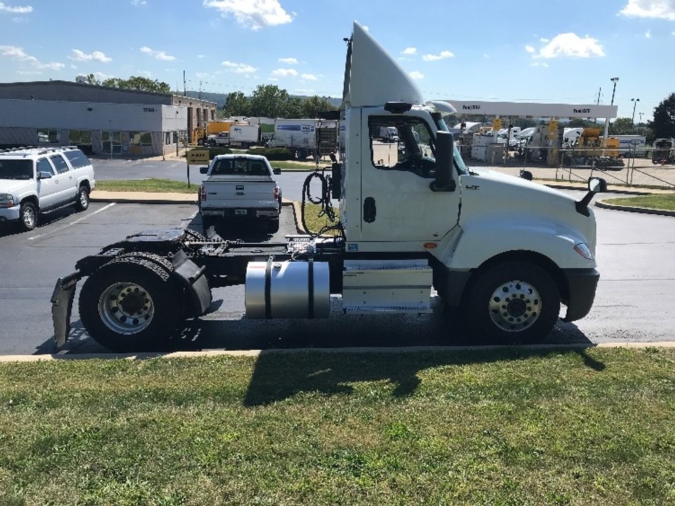 Day Cab Tractor-Heavy Duty Tractors-International-2020-LT625-Allentown-PA-334,991\n\t\tmiles-$ 30,750 - Image 8