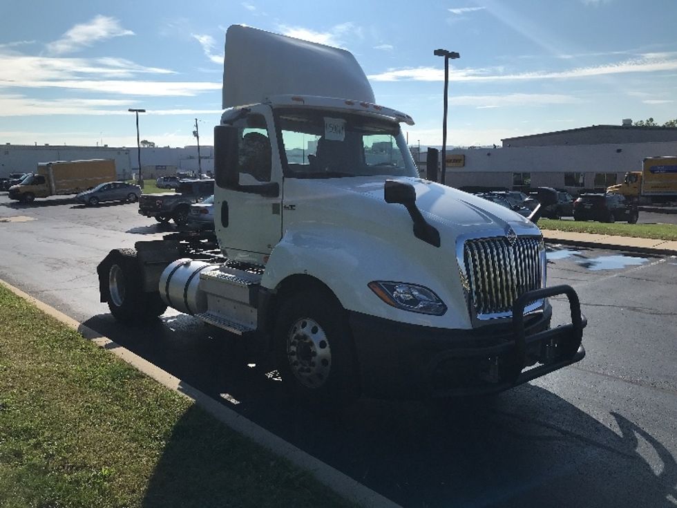 2019 International RH613 RH photo 15