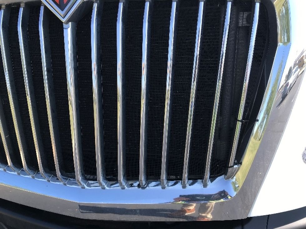 Day Cab Tractor-Heavy Duty Tractors-International-2020-LT625-Allentown-PA-347,561\n\t\tmiles-$ 30,250 - Image 19