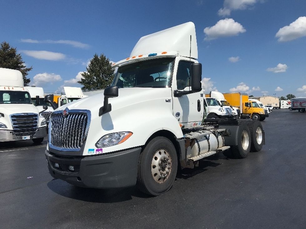 Day Cab Tractor-Heavy Duty Tractors-International-2020-LT625-Allentown-PA-347,605\n\t\tmiles-$ 42,000 - Image 3