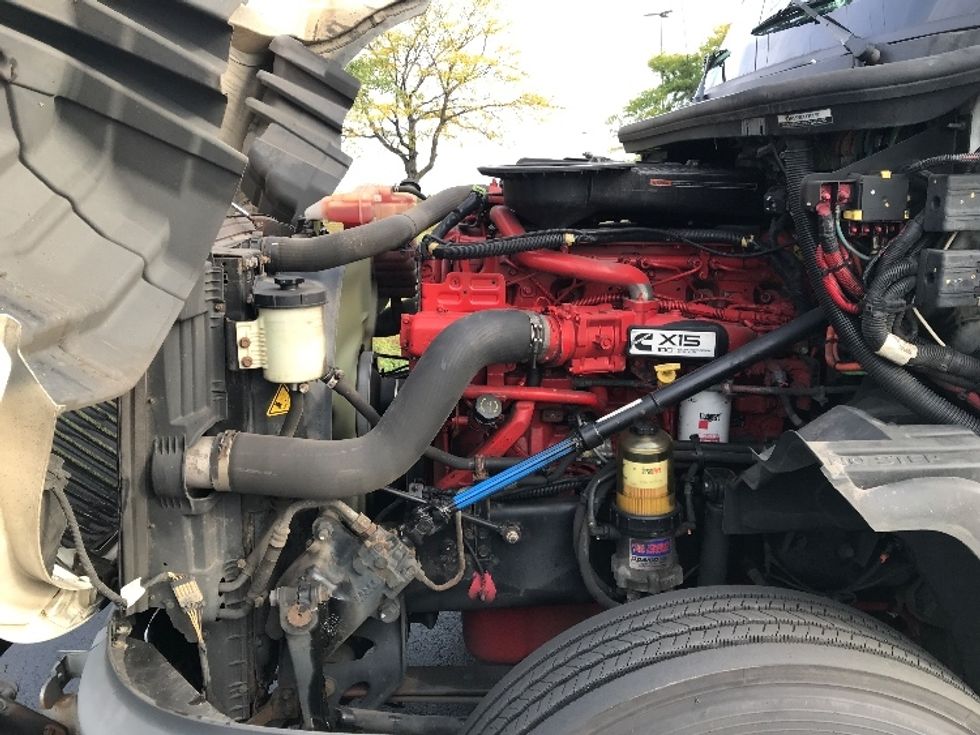 Day Cab Tractor-Heavy Duty Tractors-International-2020-LT625-Allentown-PA-371,457\n\t\tmiles-$ 29,250 - Image 16