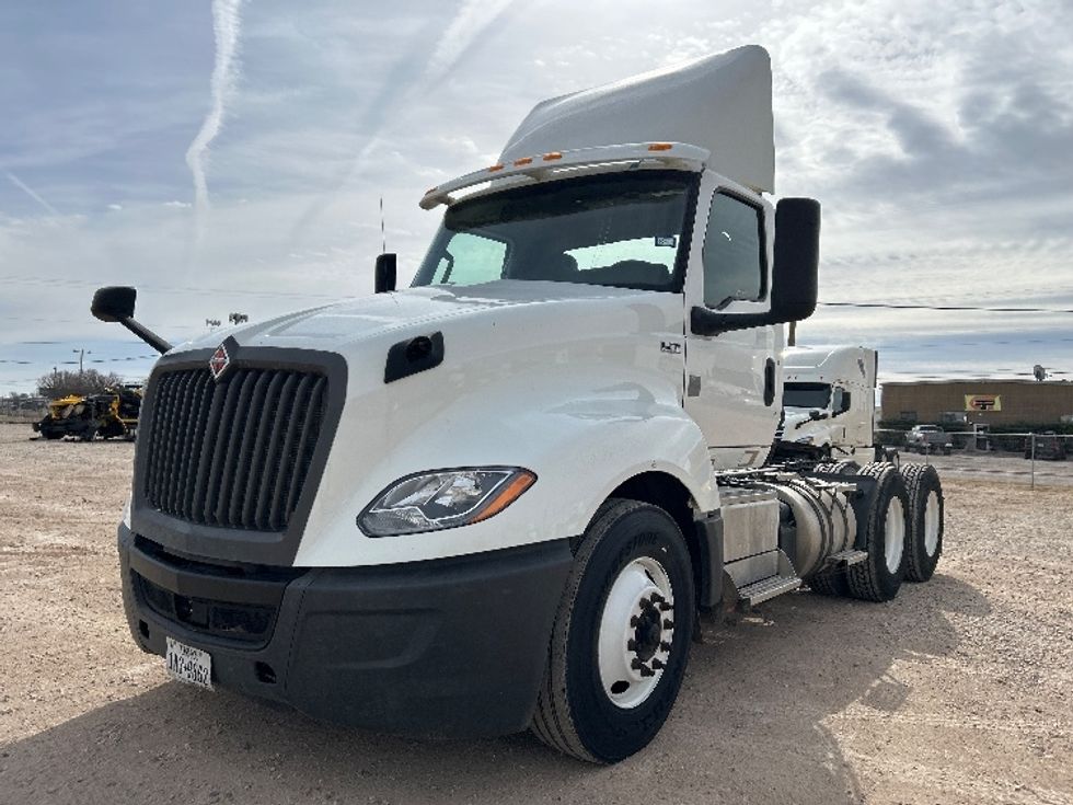 Day Cab Tractor-Heavy Duty Tractors-International-2020-LT625-Amarillo-TX-146,154\n\t\tmiles-$ 44,000 - Image 3