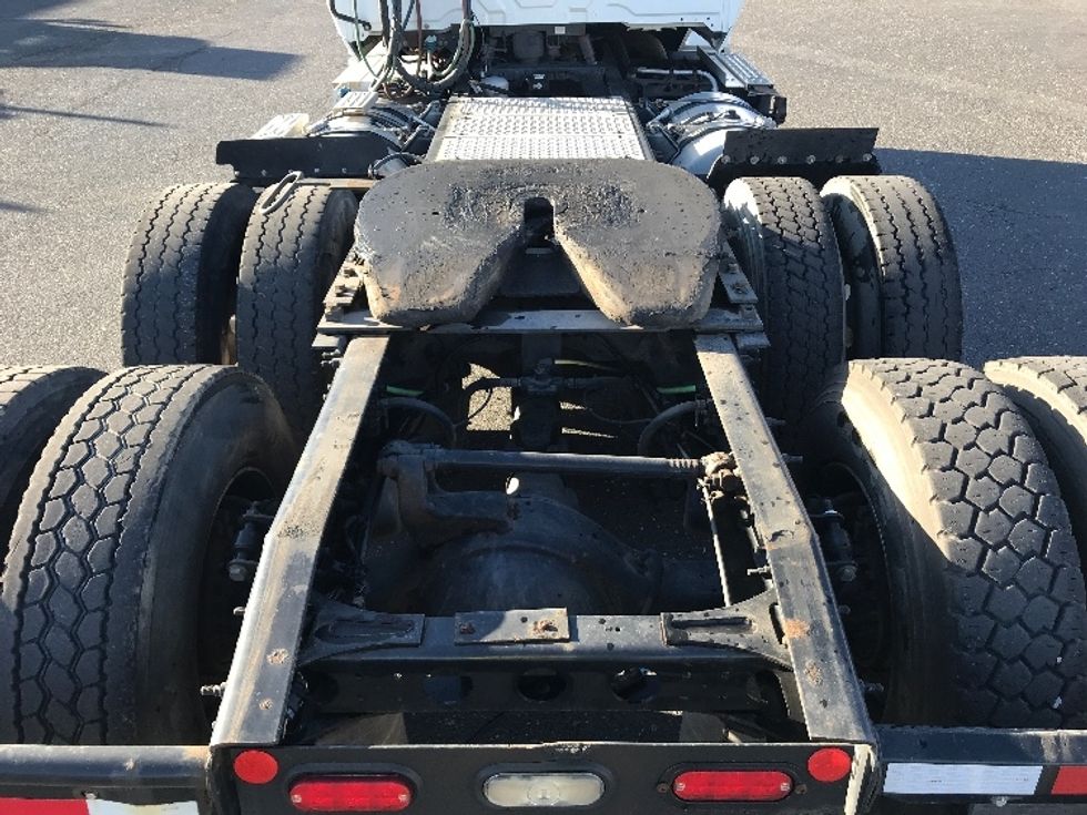 Day Cab Tractor-Heavy Duty Tractors-International-2020-LT625-Ashland-VA-472,372\n\t\tmiles-$ 25,500 - Image 6