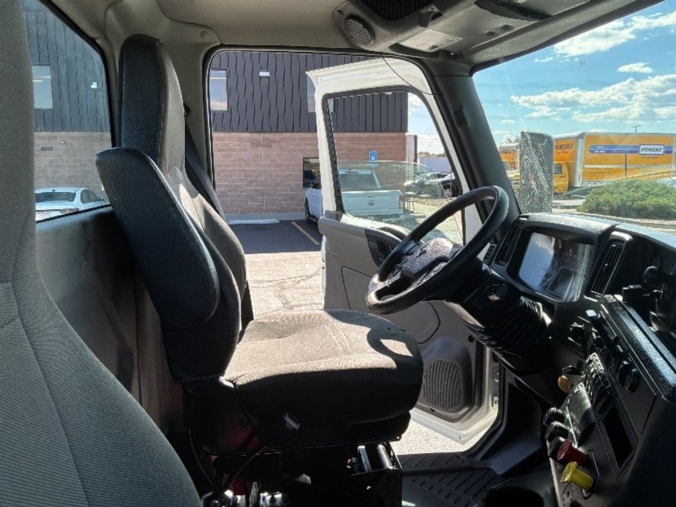 Day Cab Tractor-Heavy Duty Tractors-International-2020-LT625-Aurora-CO-122,278\n\t\tmiles-$ 34,000 - Image 14