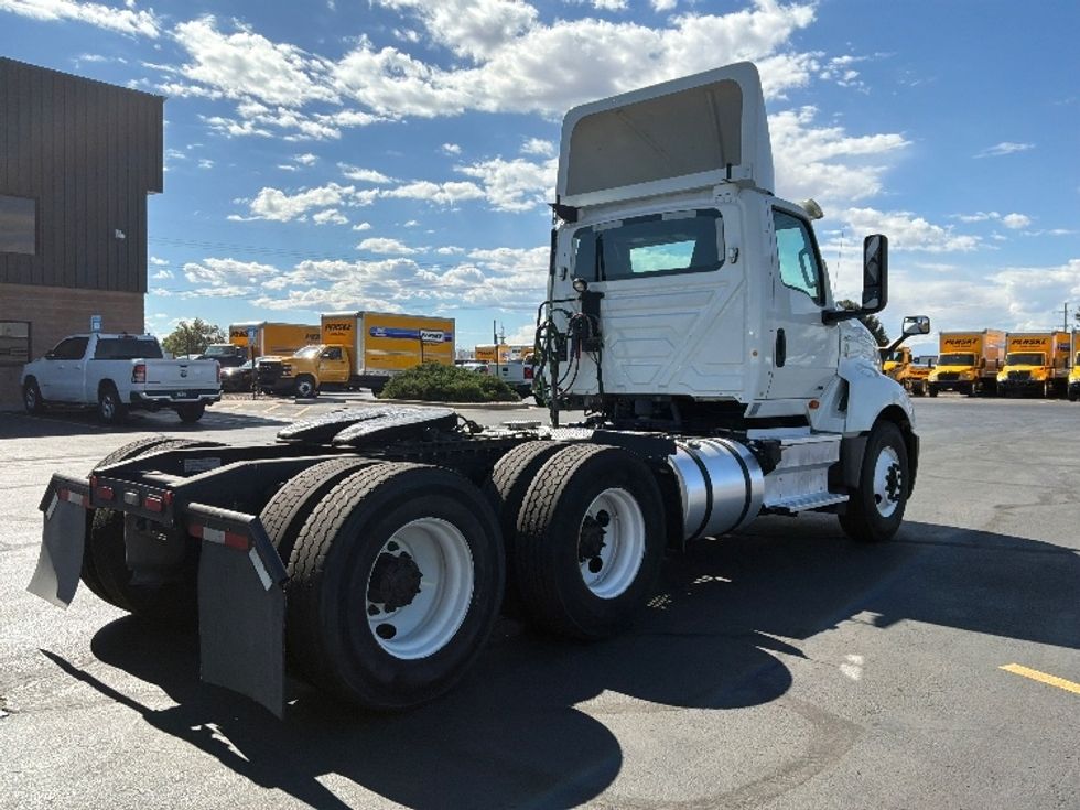 Day Cab Tractor-Heavy Duty Tractors-International-2020-LT625-Aurora-CO-122,278\n\t\tmiles-$ 34,000 - Image 7