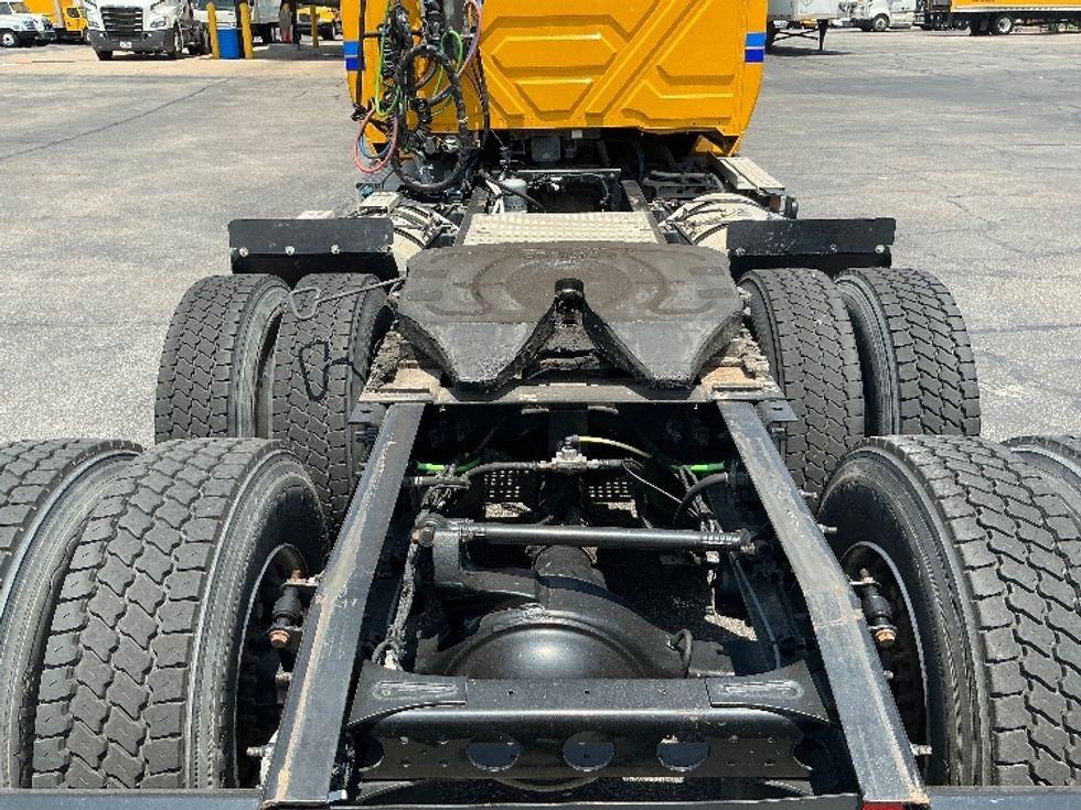 Day Cab Tractor-Heavy Duty Tractors-International-2020-LT625-Austin-TX-165,235\n\t\tmiles-$ 34,750 - Image 6