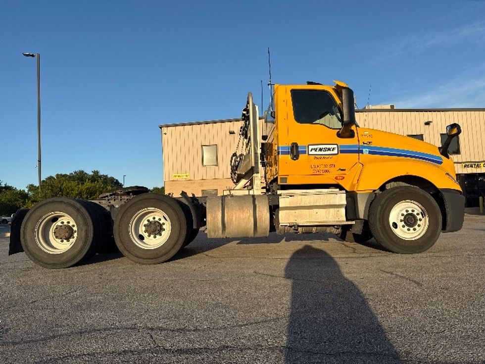 Day Cab Tractor-Heavy Duty Tractors-International-2020-LT625-Austin-TX-217,538\n\t\tmiles-$ 34,250 - Image 8