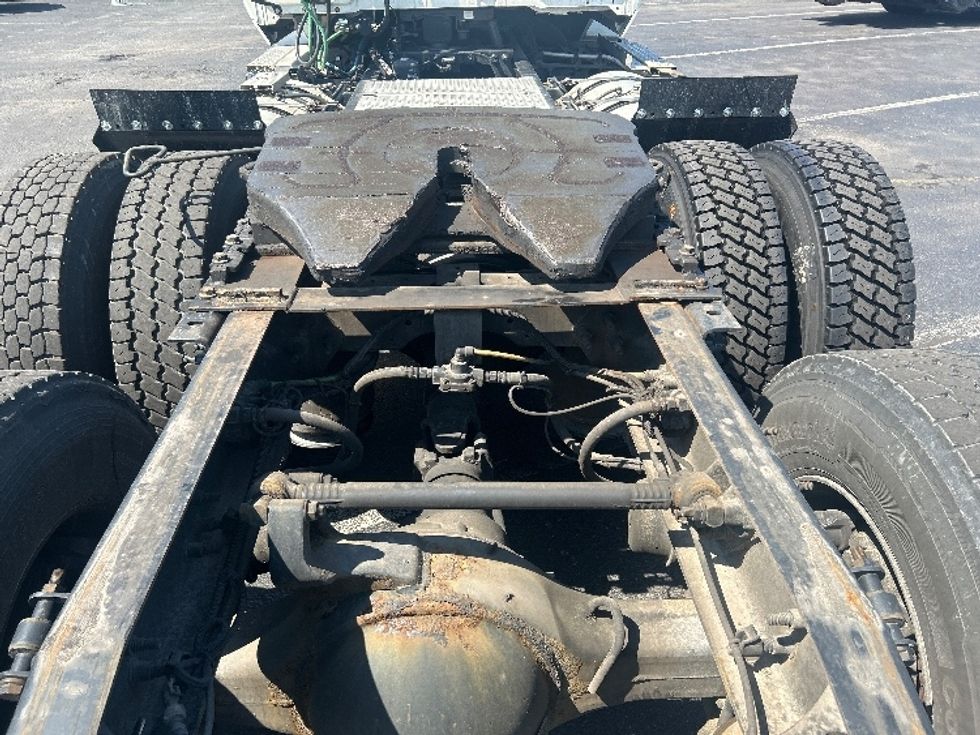 Day Cab Tractor-Heavy Duty Tractors-International-2020-LT625-Baltimore-MD-428,979\n\t\tmiles-$ 26,250 - Image 18