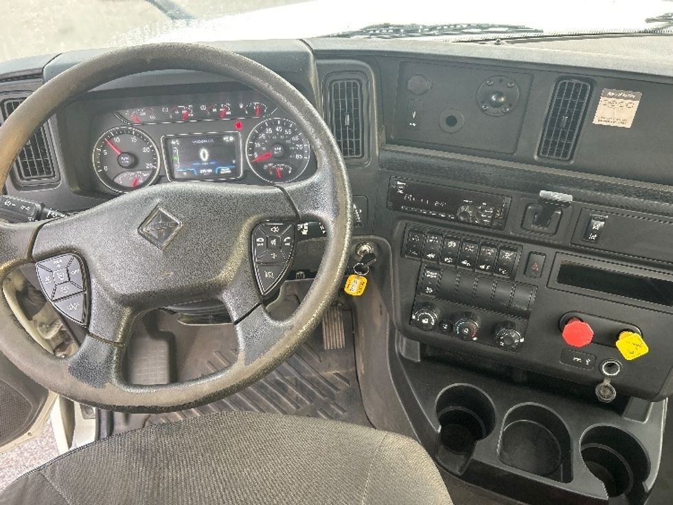 Day Cab Tractor-Heavy Duty Tractors-International-2020-LT625-Blountville-TN-219,184\n\t\tmiles-$ 35,250 - Image 11