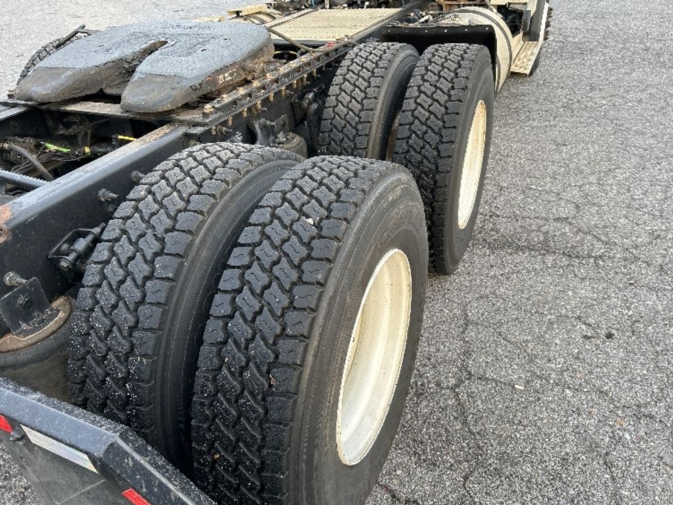 Day Cab Tractor-Heavy Duty Tractors-International-2020-LT625-Blountville-TN-219,184\n\t\tmiles-$ 35,250 - Image 18