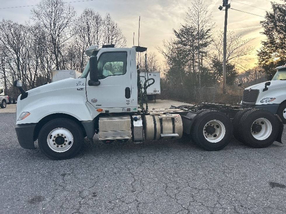Day Cab Tractor-Heavy Duty Tractors-International-2020-LT625-Blountville-TN-219,184\n\t\tmiles-$ 35,250 - Image 4