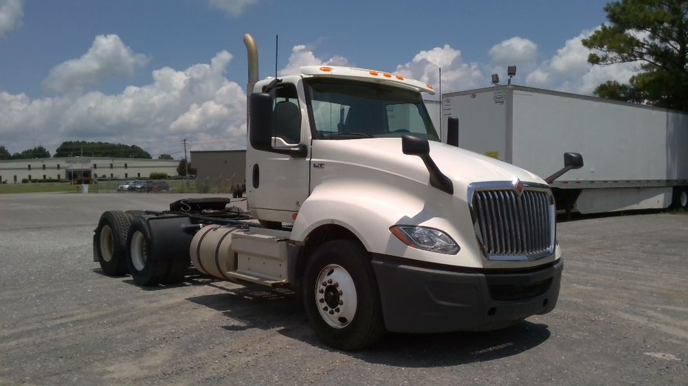 Day Cab Tractor-Heavy Duty Tractors-International-2020-LT625-Boaz-AL-148,599\n\t\tmiles-$ 49,000 - Image 1