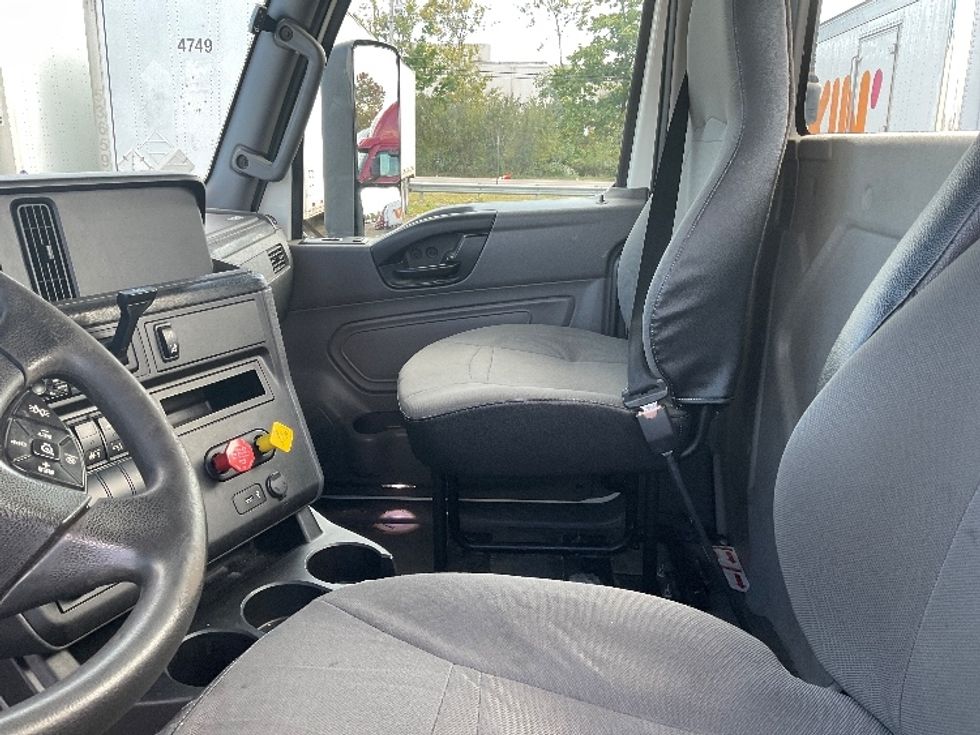 Day Cab Tractor-Heavy Duty Tractors-International-2020-LT625-Braintree-MA-130,162\n\t\tmiles-$ 44,500 - Image 10