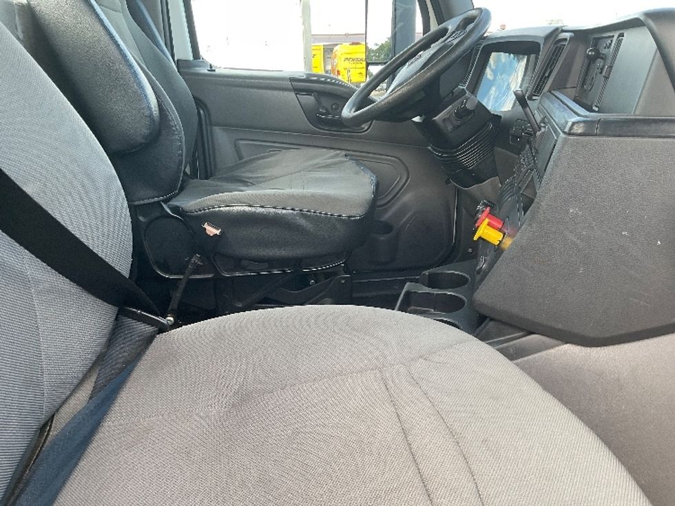 Day Cab Tractor-Heavy Duty Tractors-International-2020-LT625-Braintree-MA-130,162\n\t\tmiles-$ 44,500 - Image 14