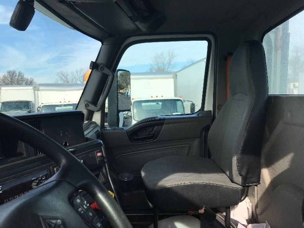 Day Cab Tractor-Heavy Duty Tractors-International-2020-LT625-Burlington-NJ-214,796\n\t\tmiles-$ 35,500 - Image 10