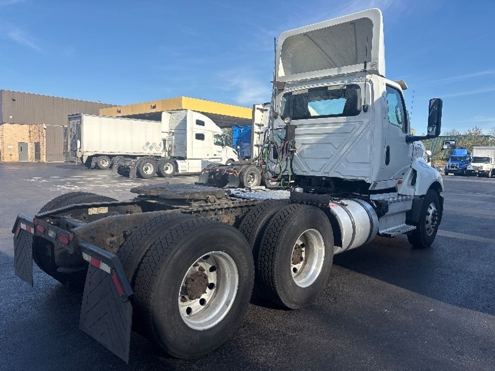 Day Cab Tractor-Heavy Duty Tractors-International-2020-LT625-Burlington-NJ-369,995\n\t\tmiles-$ 28,500 - Image 7