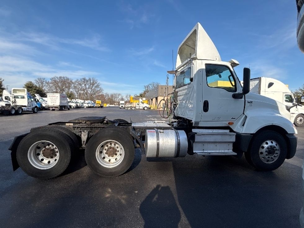 Day Cab Tractor-Heavy Duty Tractors-International-2020-LT625-Burlington-NJ-369,995\n\t\tmiles-$ 28,500 - Image 8