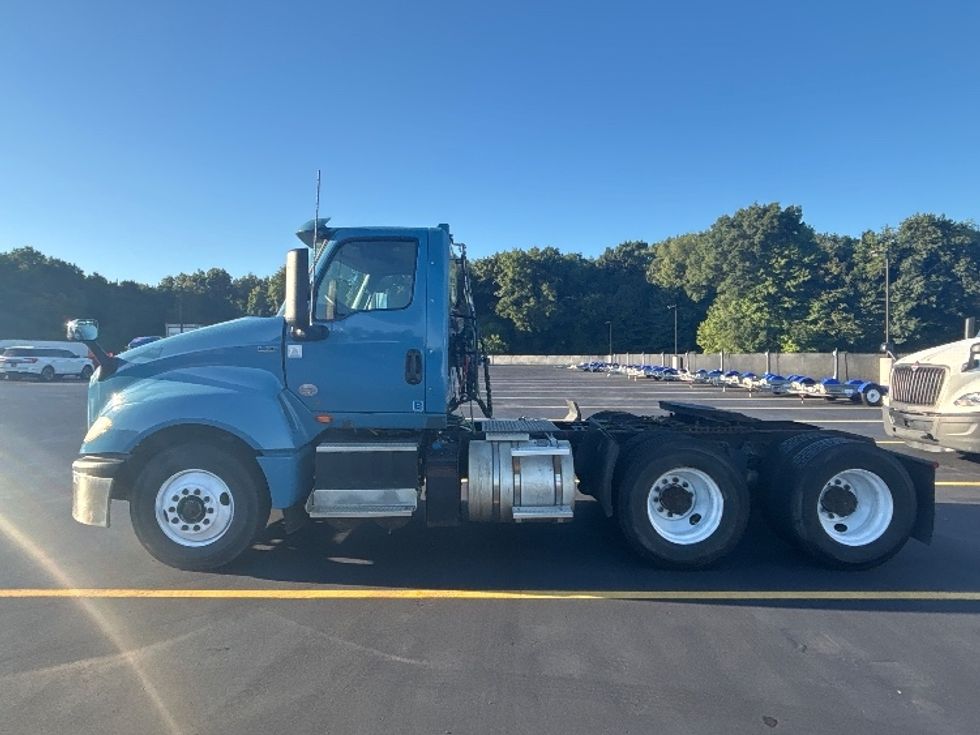 Day Cab Tractor-Heavy Duty Tractors-International-2020-LT625-Byron Center-MI-538,972\n\t\tmiles-$ 29,500 - Image 4