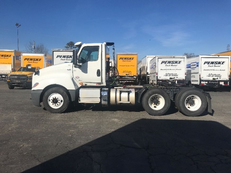 Day Cab Tractor-Heavy Duty Tractors-International-2020-LT625-Charlotte-NC-265,213\n\t\tmiles-$ 39,000 - Image 4