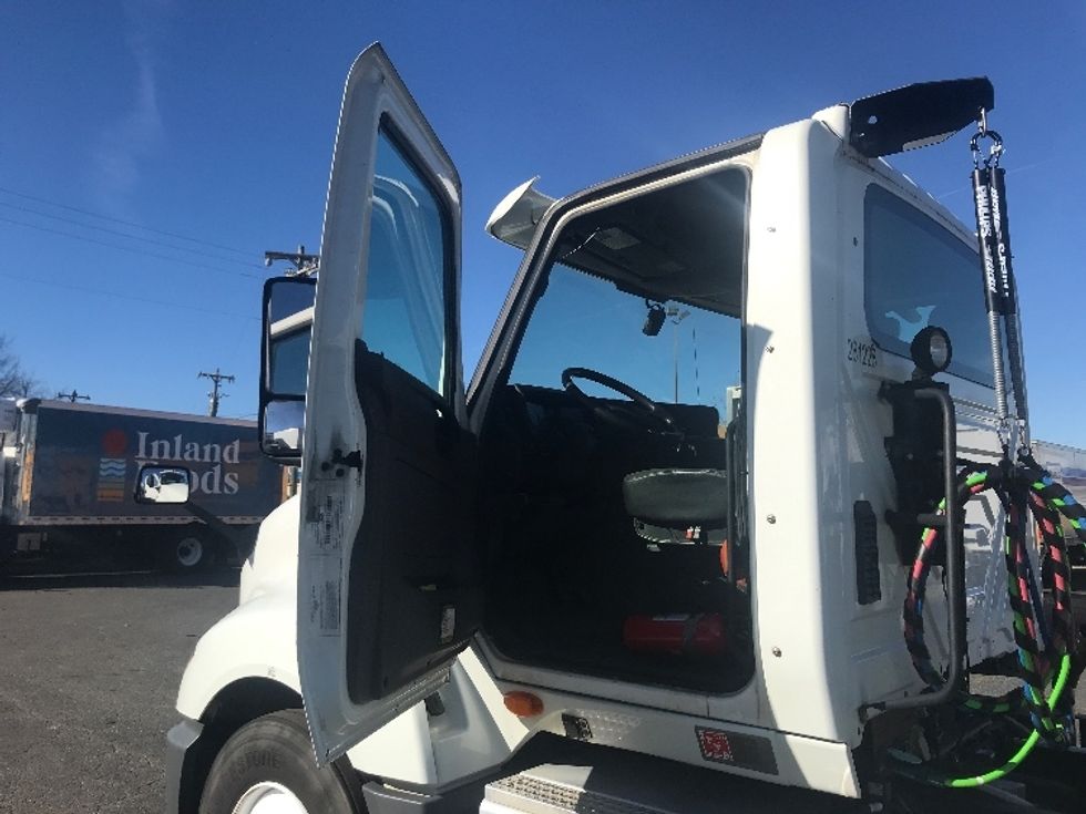 Day Cab Tractor-Heavy Duty Tractors-International-2020-LT625-Charlotte-NC-265,213\n\t\tmiles-$ 39,000 - Image 9