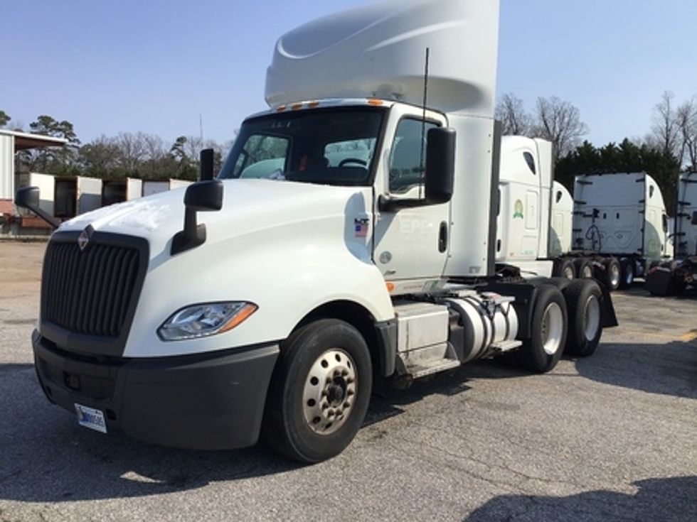 Day Cab Tractor-Heavy Duty Tractors-International-2020-LT625-Chester-VA-262,152\n\t\tmiles-$ 45,750 - Image 3