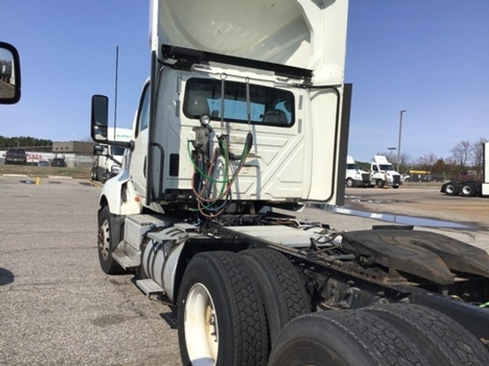 Day Cab Tractor-Heavy Duty Tractors-International-2020-LT625-Chester-VA-262,152\n\t\tmiles-$ 45,750 - Image 5
