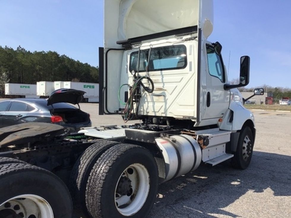 Day Cab Tractor-Heavy Duty Tractors-International-2020-LT625-Chester-VA-262,152\n\t\tmiles-$ 45,750 - Image 7