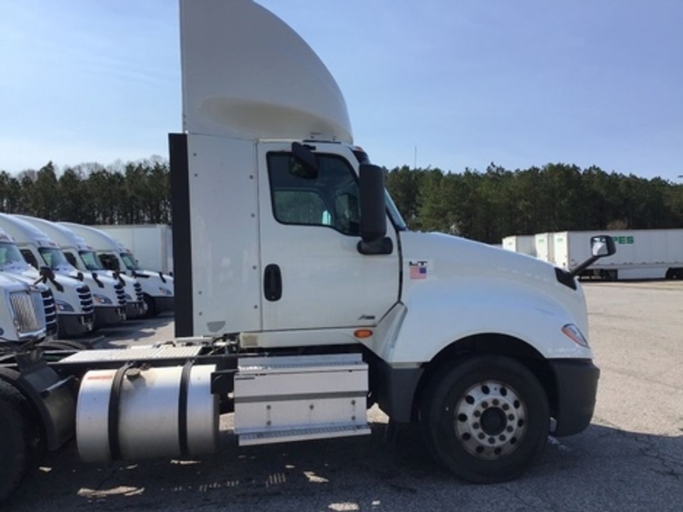 Day Cab Tractor-Heavy Duty Tractors-International-2020-LT625-Chester-VA-262,152\n\t\tmiles-$ 45,750 - Image 8