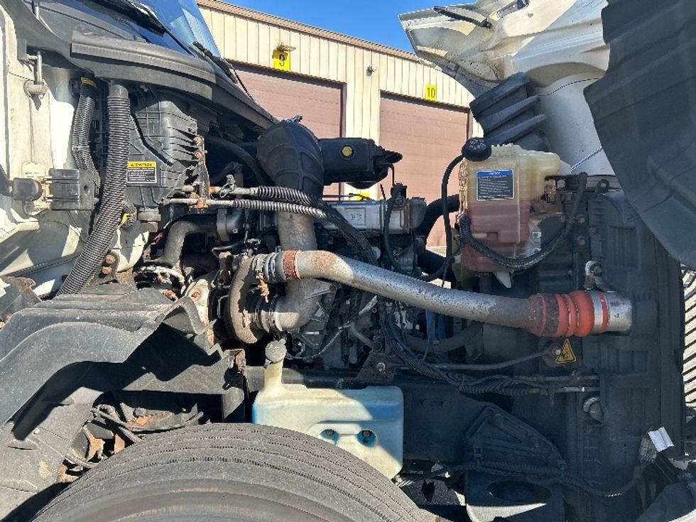 Day Cab Tractor-Heavy Duty Tractors-International-2020-LT625-Chicopee-MA-325,405\n\t\tmiles-$ 28,250 - Image 15