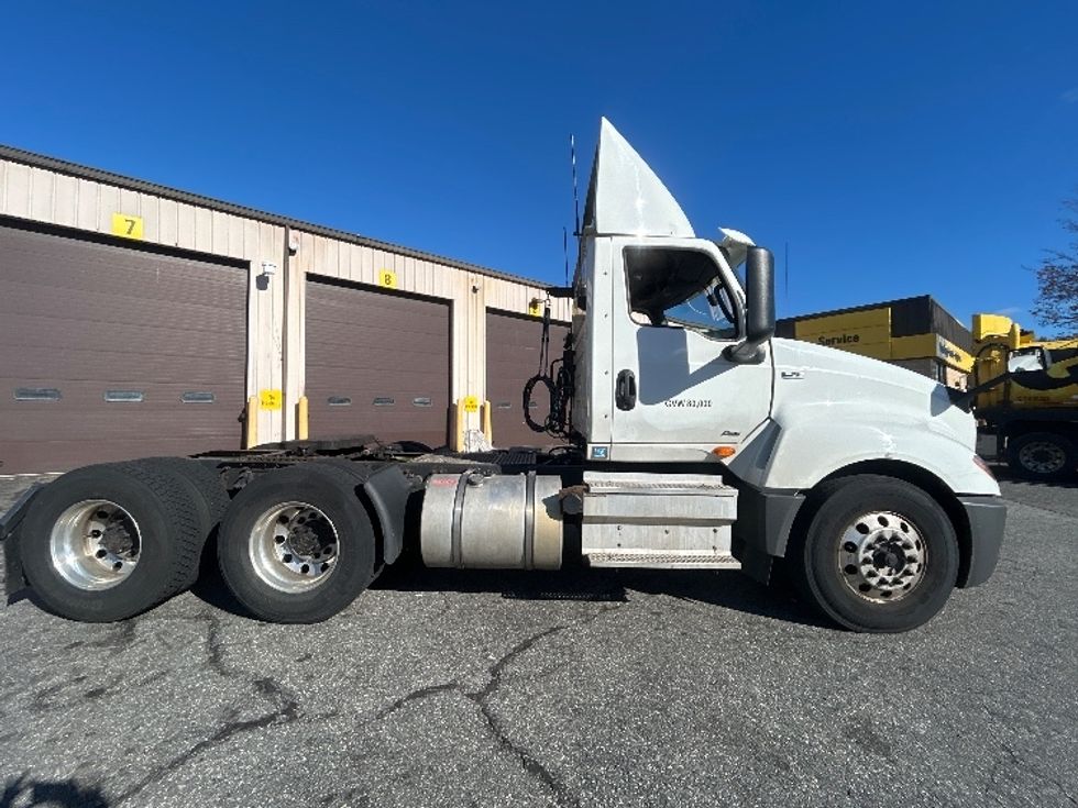 Day Cab Tractor-Heavy Duty Tractors-International-2020-LT625-Chicopee-MA-325,405\n\t\tmiles-$ 28,250 - Image 8