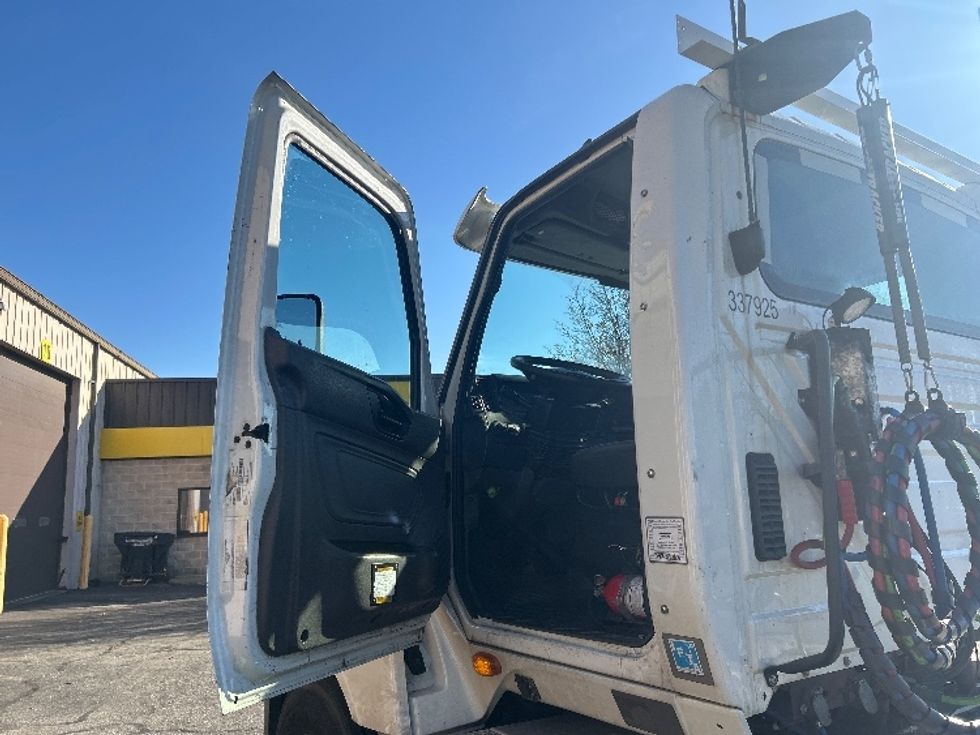 Day Cab Tractor-Heavy Duty Tractors-International-2020-LT625-Chicopee-MA-458,773\n\t\tmiles-$ 25,750 - Image 10