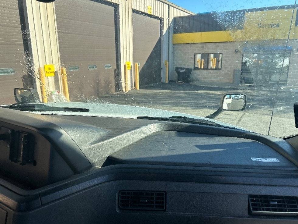 Day Cab Tractor-Heavy Duty Tractors-International-2020-LT625-Chicopee-MA-458,773\n\t\tmiles-$ 25,750 - Image 13