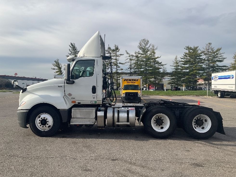 Day Cab Tractor-Heavy Duty Tractors-International-2020-LT625-Cincinnati-OH-436,733\n\t\tmiles-$ 23,750 - Image 4