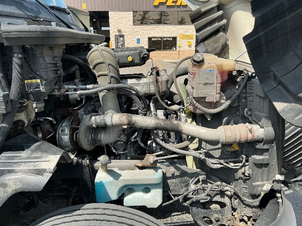 Day Cab Tractor-Heavy Duty Tractors-International-2020-LT625-Cincinnati-OH-446,129\n\t\tmiles-$ 22,500 - Image 15