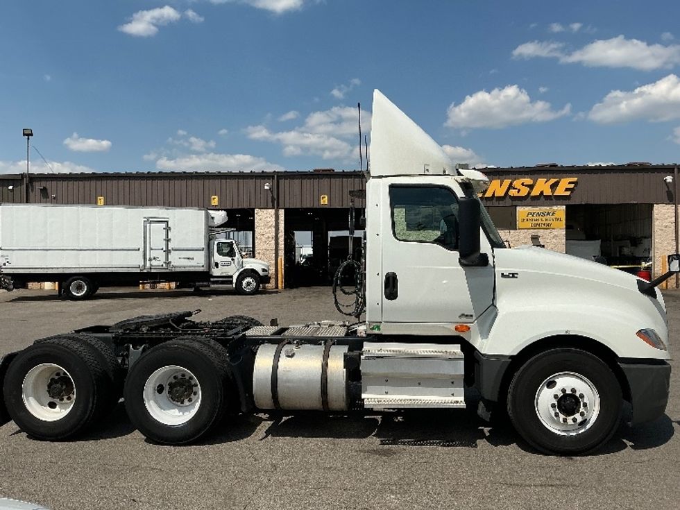 Day Cab Tractor-Heavy Duty Tractors-International-2020-LT625-Cincinnati-OH-446,129\n\t\tmiles-$ 22,500 - Image 8
