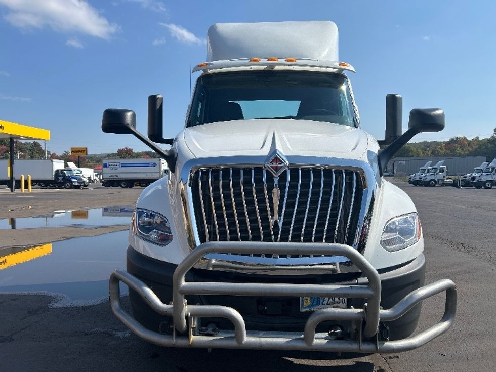 Day Cab Tractor-Heavy Duty Tractors-International-2020-LT625-Clearfield-PA-508,705\n\t\tmiles-$ 23,250 - Image 2