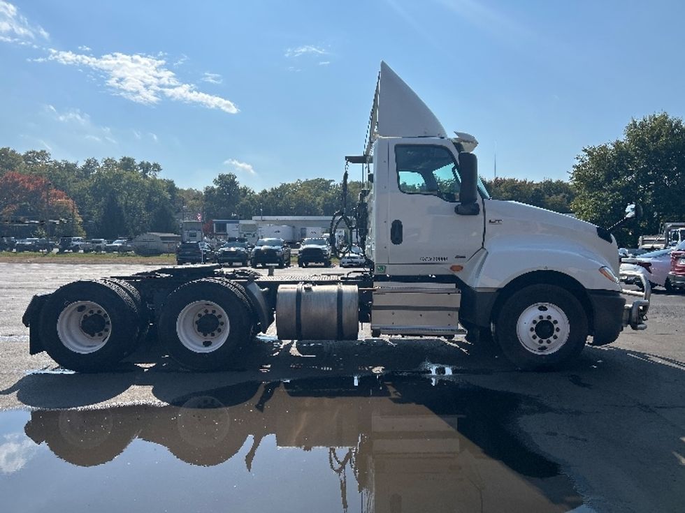 Day Cab Tractor-Heavy Duty Tractors-International-2020-LT625-Clearfield-PA-508,705\n\t\tmiles-$ 23,250 - Image 8