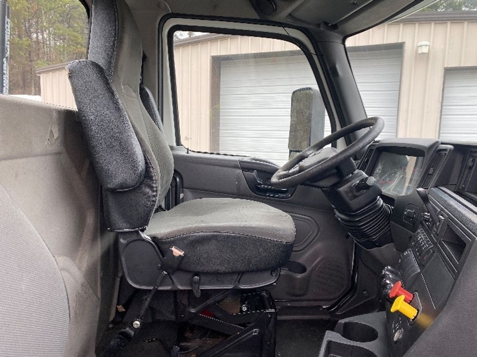 Day Cab Tractor-Heavy Duty Tractors-International-2020-LT625-Cleveland-TN-358,008\n\t\tmiles-$ 10,500 - Image 13