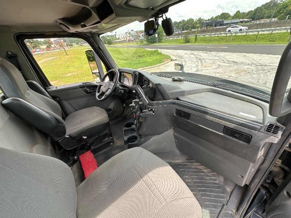 Day Cab Tractor-Heavy Duty Tractors-International-2020-LT625-Conyers-GA-150,040\n\t\tmiles-$ 40,000 - Image 13