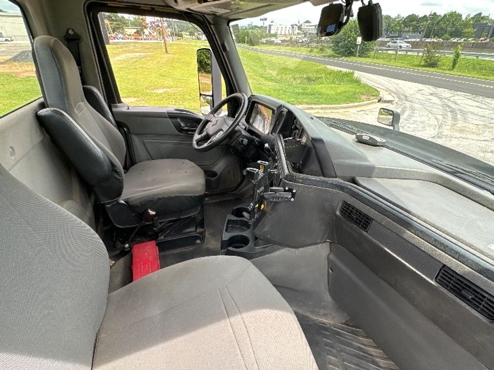 Day Cab Tractor-Heavy Duty Tractors-International-2020-LT625-Conyers-GA-150,040\n\t\tmiles-$ 40,000 - Image 14