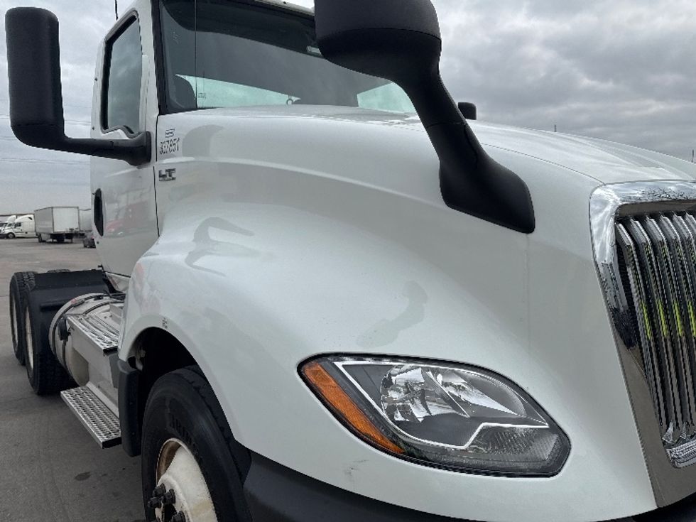 Day Cab Tractor-Heavy Duty Tractors-International-2020-LT625-Dallas-TX-185,274\n\t\tmiles-$ 42,000 - Image 21